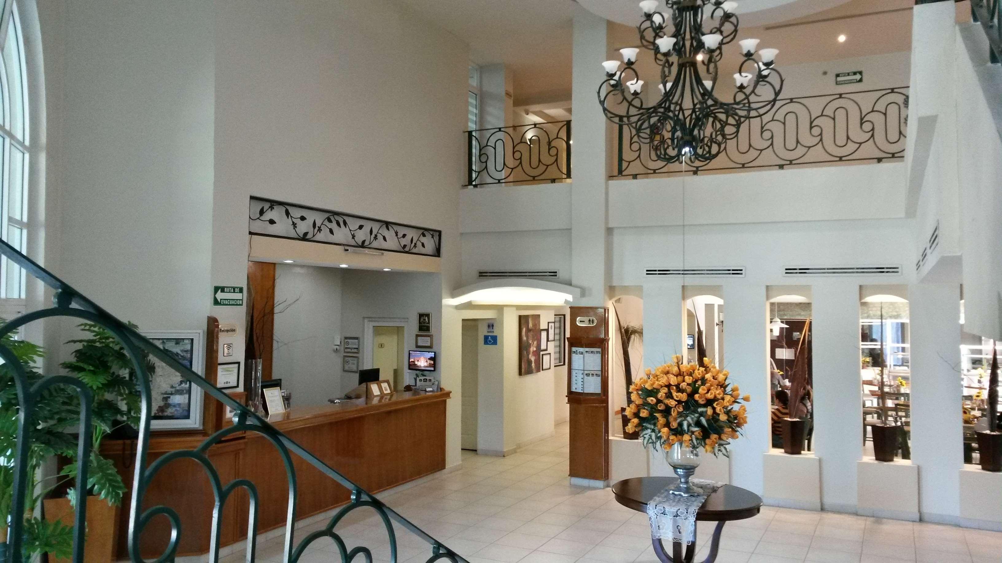 Best Western Bazarell Inn Montemorelos Exterior photo